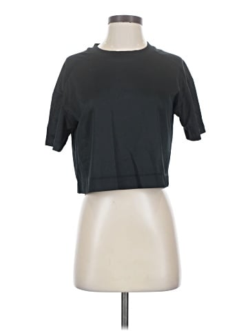 Everlane Short Sleeve T-Shirt (view 1)