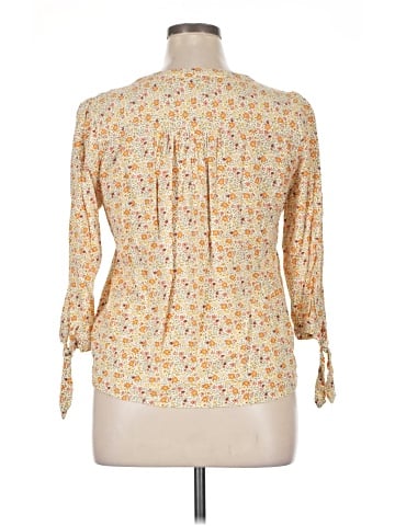 Ava Christine 3/4 Sleeve Blouse (view 2)