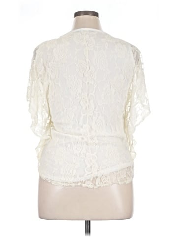 American City Wear Short Sleeve Blouse (view 2)