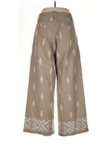 Zara Khakis (view 2)
