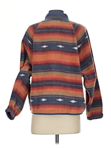 American Eagle Outfitters Pullover Sweater (view 2)