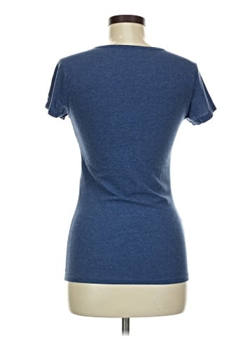 Victoria's Secret Short Sleeve T-Shirt (view 2)