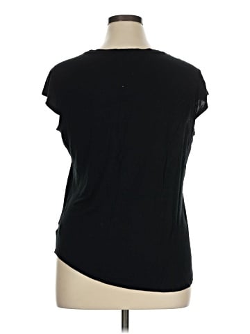 Preswick & Moore Sleeveless T-Shirt (view 2)