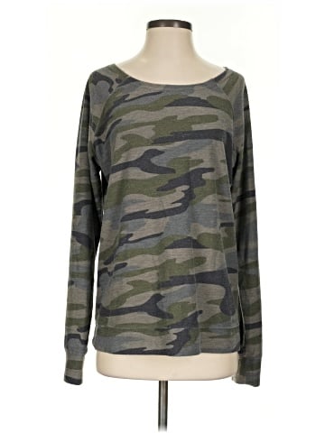 Maurices Long Sleeve T-Shirt (view 1)