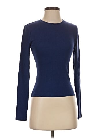 Aritzia Long Sleeve T-Shirt (view 1)