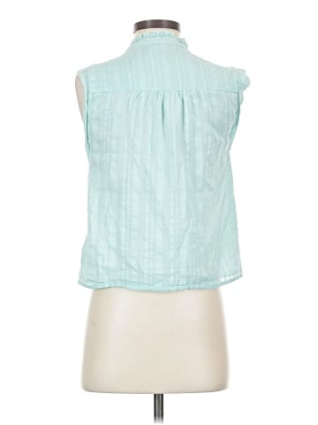 Carve Designs Sleeveless Button-Down Shirt (view 2)