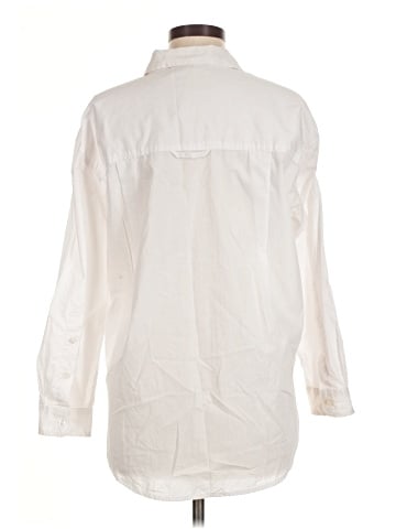 Gloria Vanderbilt Long Sleeve Button-Down Shirt (view 2)