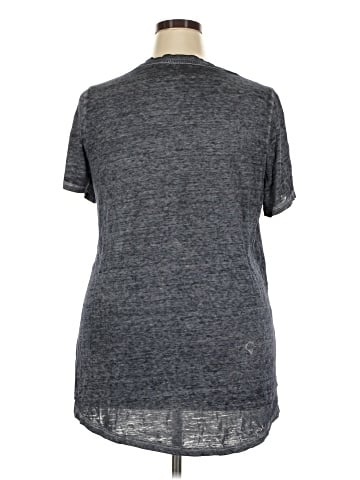 Lane Bryant Short Sleeve T-Shirt (view 2)