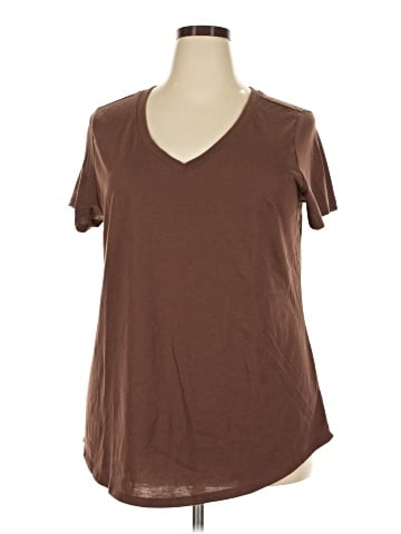Torrid Short Sleeve T-Shirt (view 1)