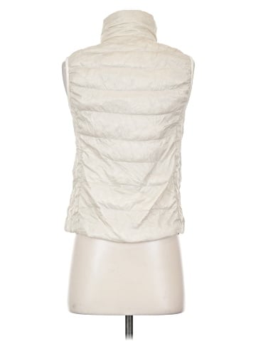 Uniqlo Vest (view 2)