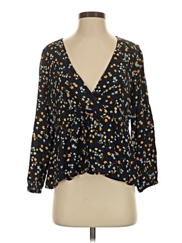 Ann Taylor LOFT 3/4 Sleeve T-Shirt (view 1)