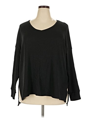 American Eagle Outfitters Pullover Sweater (view 1)