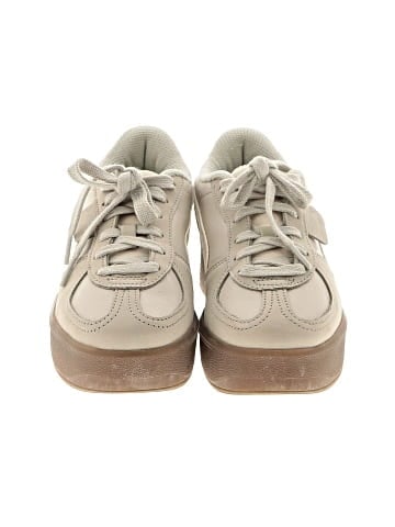 Puma Sneakers (view 2)