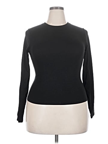 Scoop Long Sleeve T-Shirt (view 1)