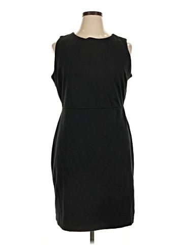 Old Navy Cocktail Dress (view 1)