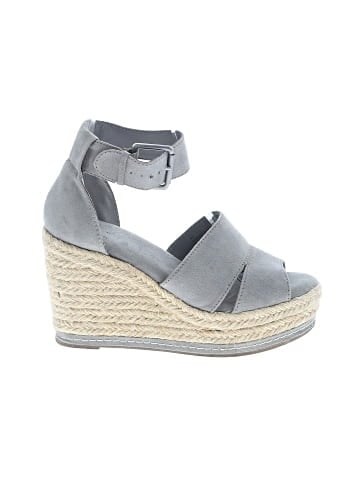 Universal Thread Wedges (view 1)