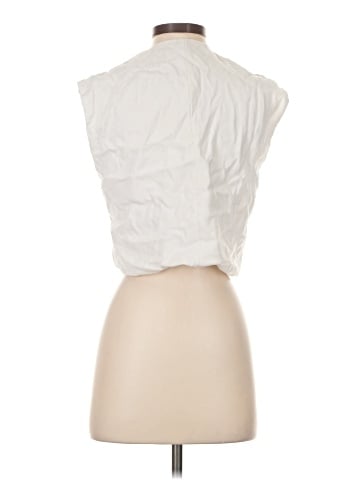 Zara Sleeveless Button-Down Shirt (view 2)