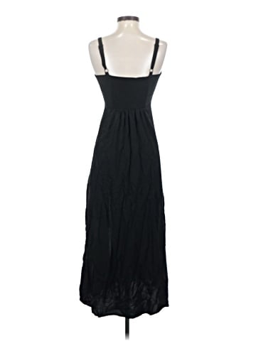 Old Navy Casual Dress (view 2)