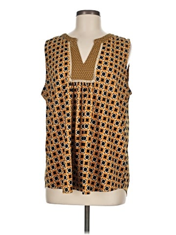 Monteau Sleeveless T-Shirt (view 1)