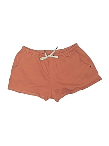 Vuori Shorts (view 1)