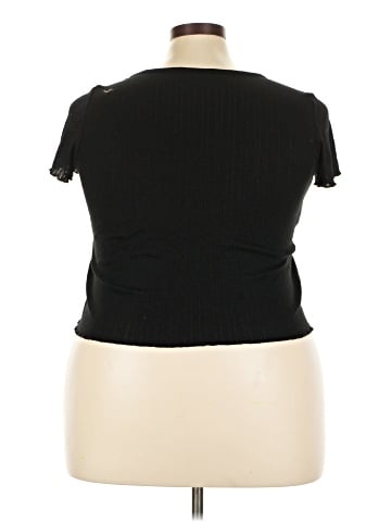 Torrid Short Sleeve Top (view 2)