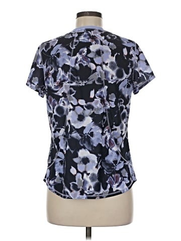 St. John Short Sleeve Top (view 2)