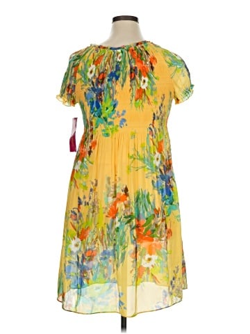 Sunny Leigh Casual Dress (view 2)
