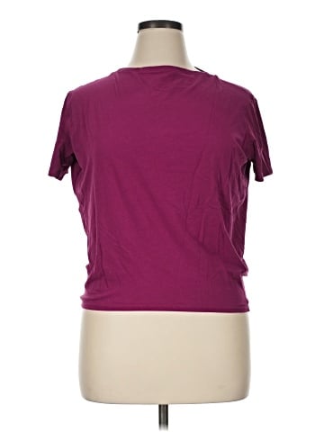 Lululemon Athletica Short Sleeve T-Shirt (view 1)