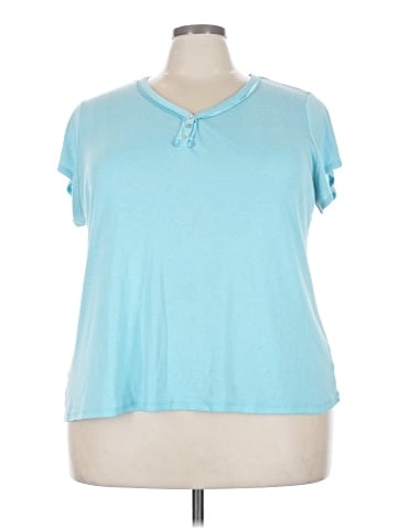 Liz Claiborne Short Sleeve Henley (view 1)