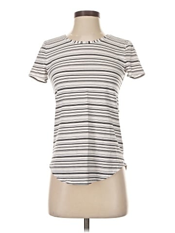 Lululemon Athletica Short Sleeve Turtleneck (view 1)