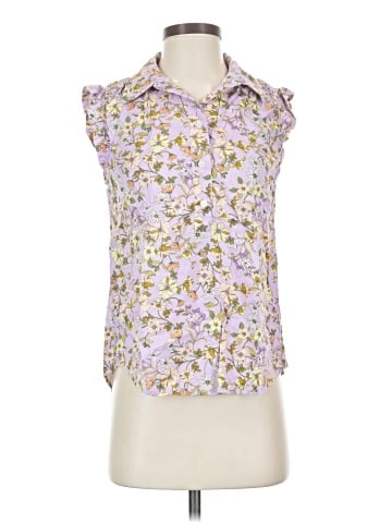 Ann Taylor LOFT Sleeveless Button-Down Shirt (view 1)