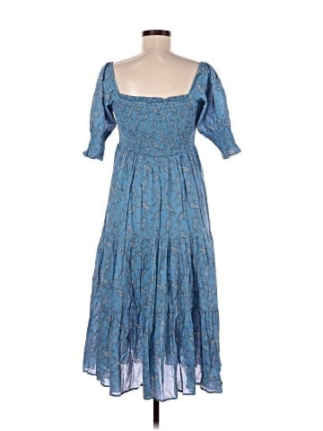 Saks Fifth Avenue Casual Dress (view 2)
