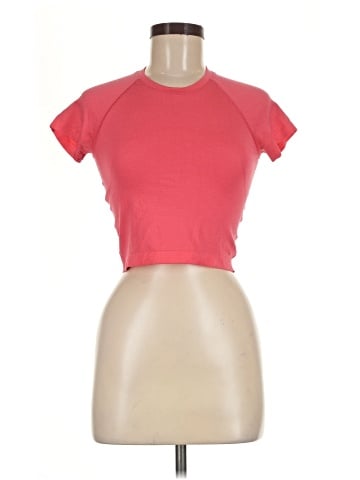 Lululemon Athletica Short Sleeve T-Shirt (view 1)