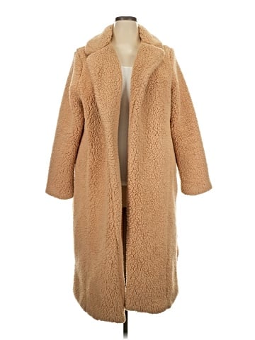 Torrid Coat (view 1)