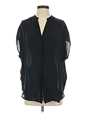 Vince. Kimono (view 1)