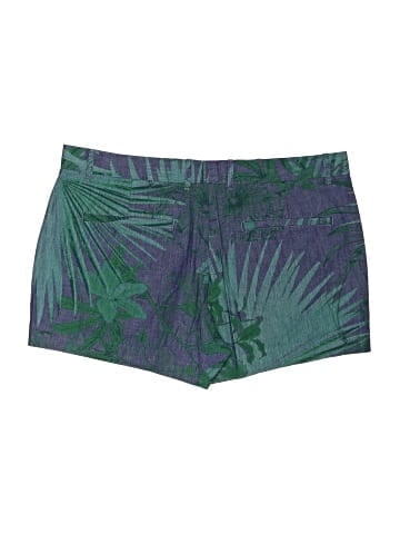 Gap Shorts (view 2)