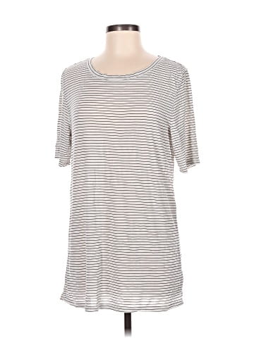 Gap Body Short Sleeve T-Shirt (view 1)