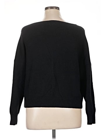 Old Navy Pullover Sweater (view 2)