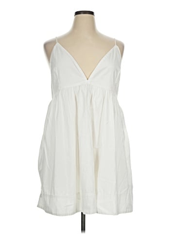 Abercrombie & Fitch Casual Dress (view 1)