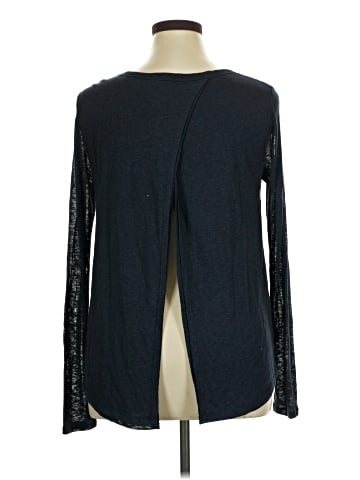 Laila Jayde Long Sleeve T-Shirt (view 2)