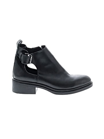 Zara Basic Ankle Boots (view 1)