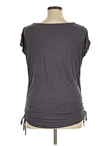 One A Sleeveless Blouse (view 2)