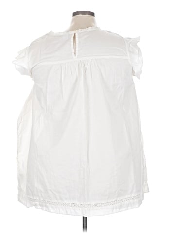 Old Navy Sleeveless Blouse (view 2)