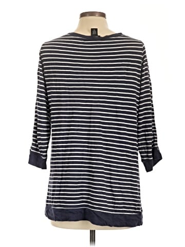 Torrid 3/4 Sleeve Top (view 2)