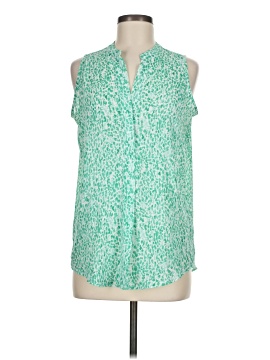 Jones & Co Sleeveless Button Down Shirt