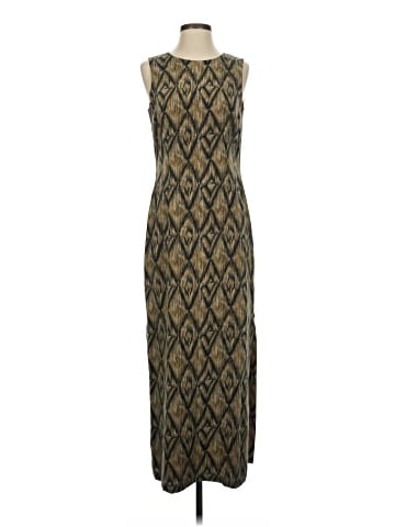 Due Per Due Casual Dress (view 1)