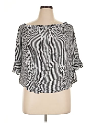 Old Navy 3/4 Sleeve Blouse (view 1)