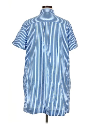 Old Navy Casual Dress (view 2)