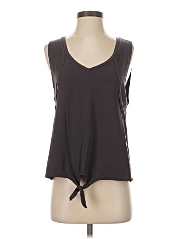 Gap Fit Sleeveless T-Shirt (view 1)