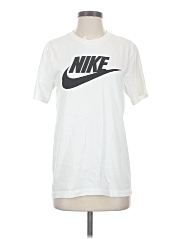 Nike Short Sleeve T-Shirt (view 1)